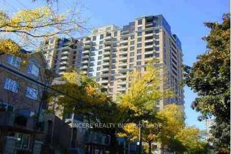 Property Photo:  18 Sommerset Way 1512  ON M2N 6X5 