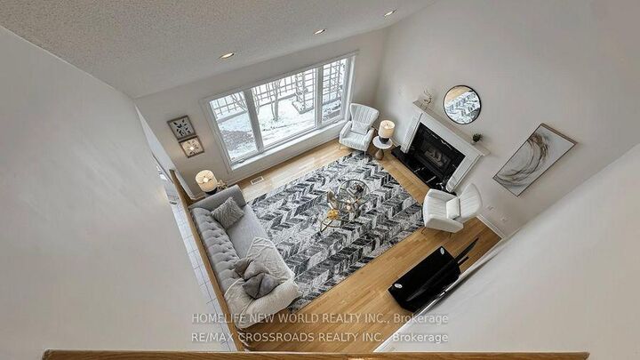 Photo de la propriété:  73 Reansbury Crescent  ON L6C 1Y3 