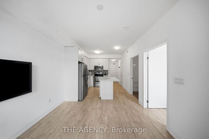 Photo de la propriété:  2486 Old Bronte Road 321  ON L6M 0Y4 