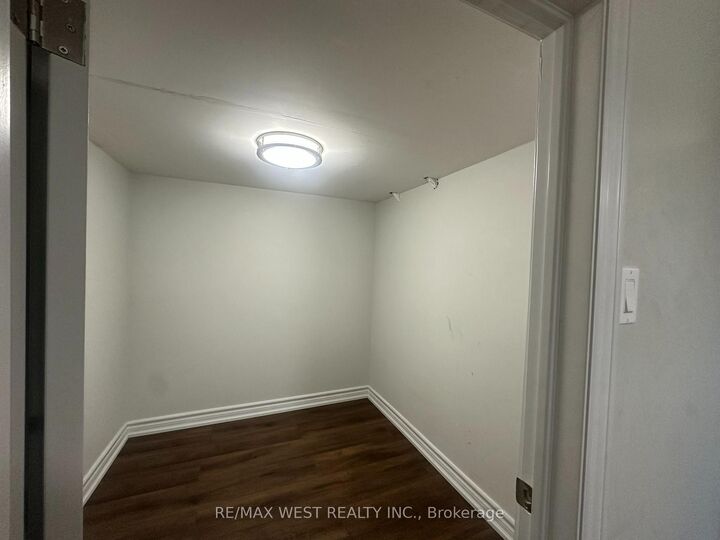 Property Photo:  12 Rockbank Road Bsmt  ON L6R 3Z1 