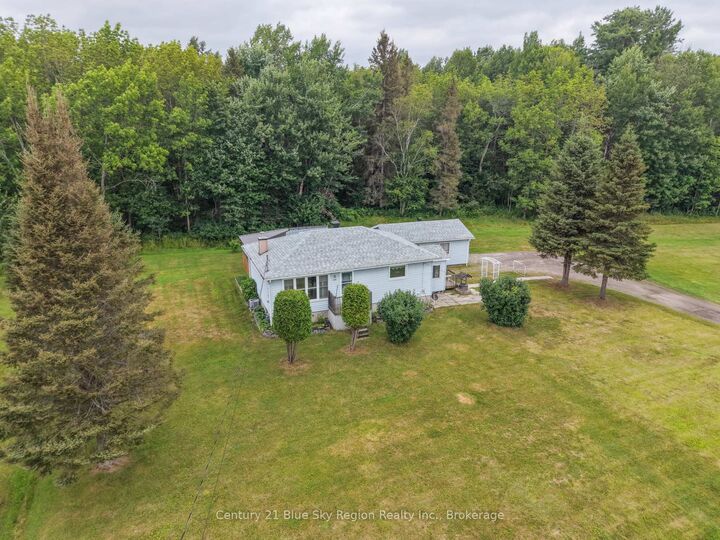 Property Photo:  1272 Lakeshore Drive  ON P1B 8Z4 