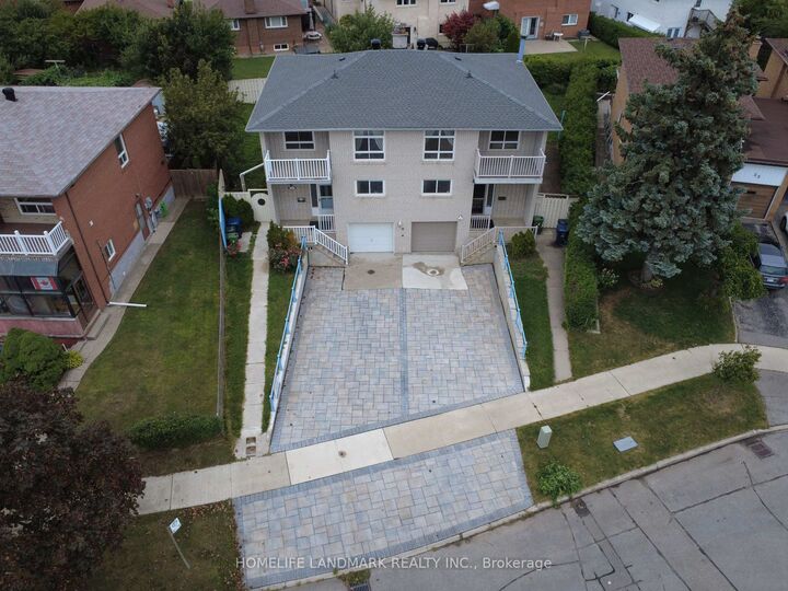 Property Photo: 29 Tillplain Road ON M3H 5R1