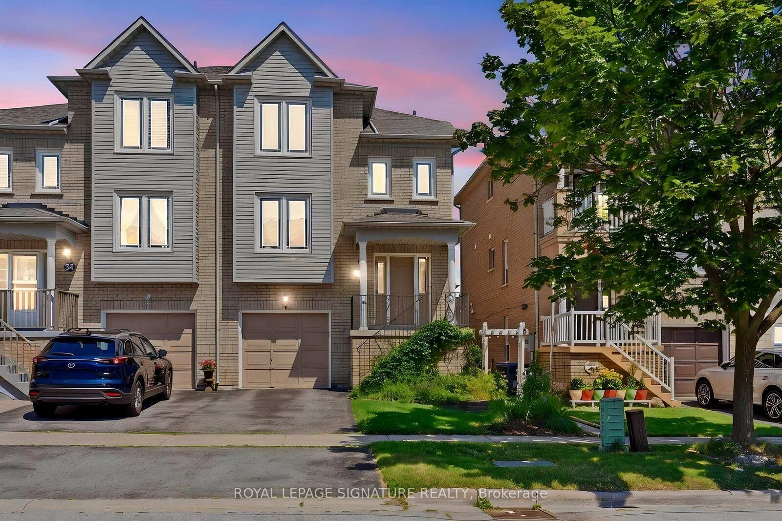 Property Photo:  36 Moorefield Drive  ON M1C 5B6 