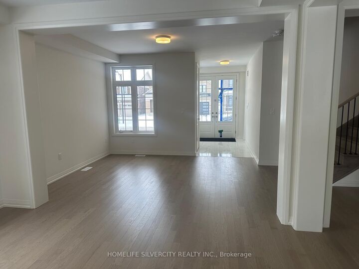 Property Photo: 116 Bluebird Boulevard ON L0G 1W0