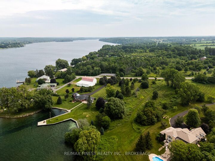 Property Photo:  40 Howe Island Ferry Road  ON K7L 4V1 