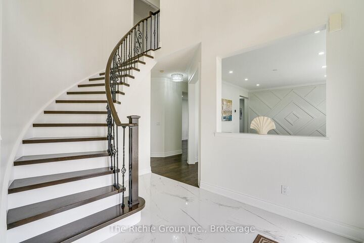 Property Photo:  59 Tarquini Crescent  ON L7E 2Z5 