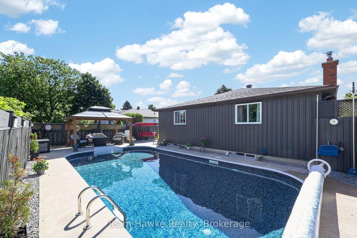 Property Photo: 400 Galloway Boulevard ON L4R 5C2
