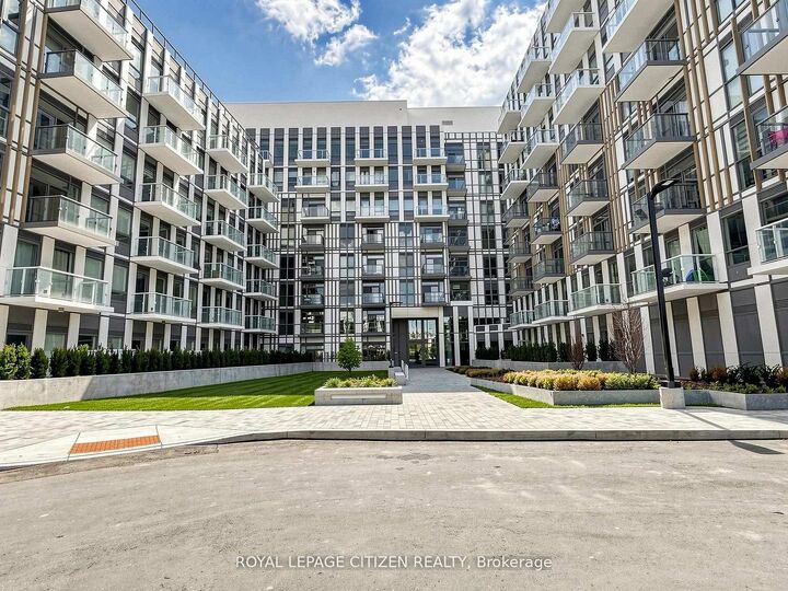 1005 Dundas Street 142 — photo 1