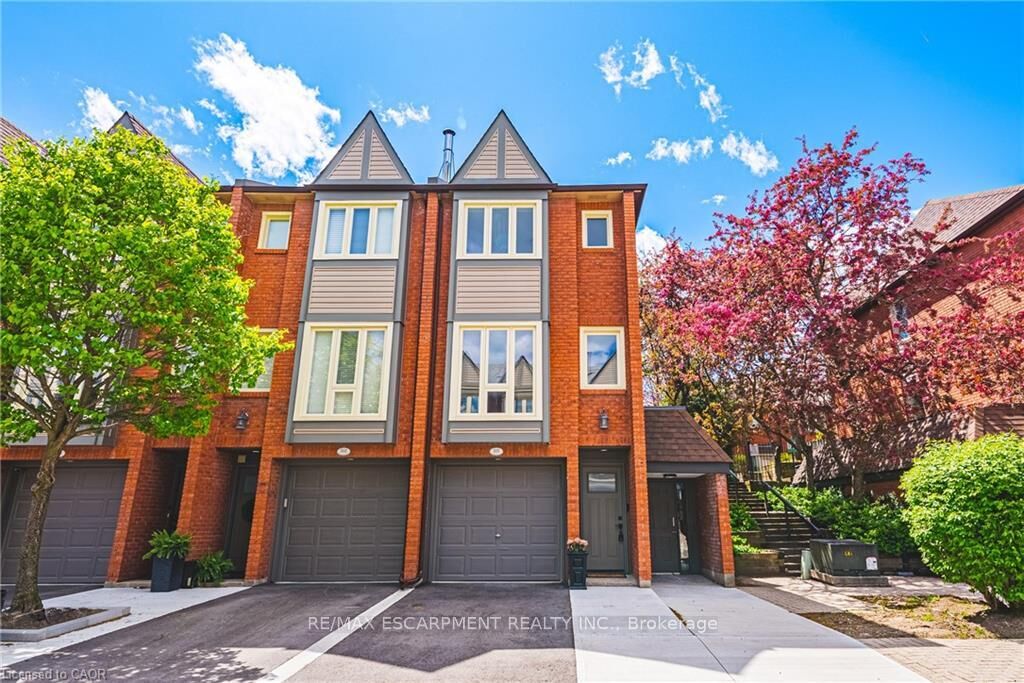 Property Photo:  895 Maple Avenue 101  ON L7S 2H7 