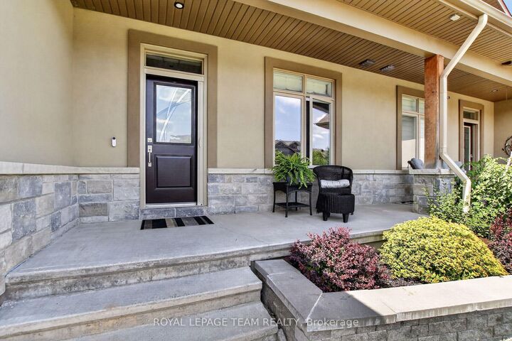 Property Photo:  815 Jack Dalgity Street  ON K0A 1A0 