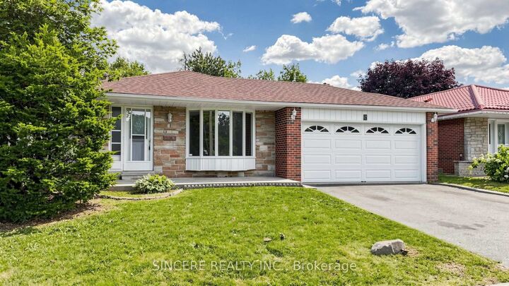 Property Photo: 5 Glendower Circuit ON M1T 2Y9