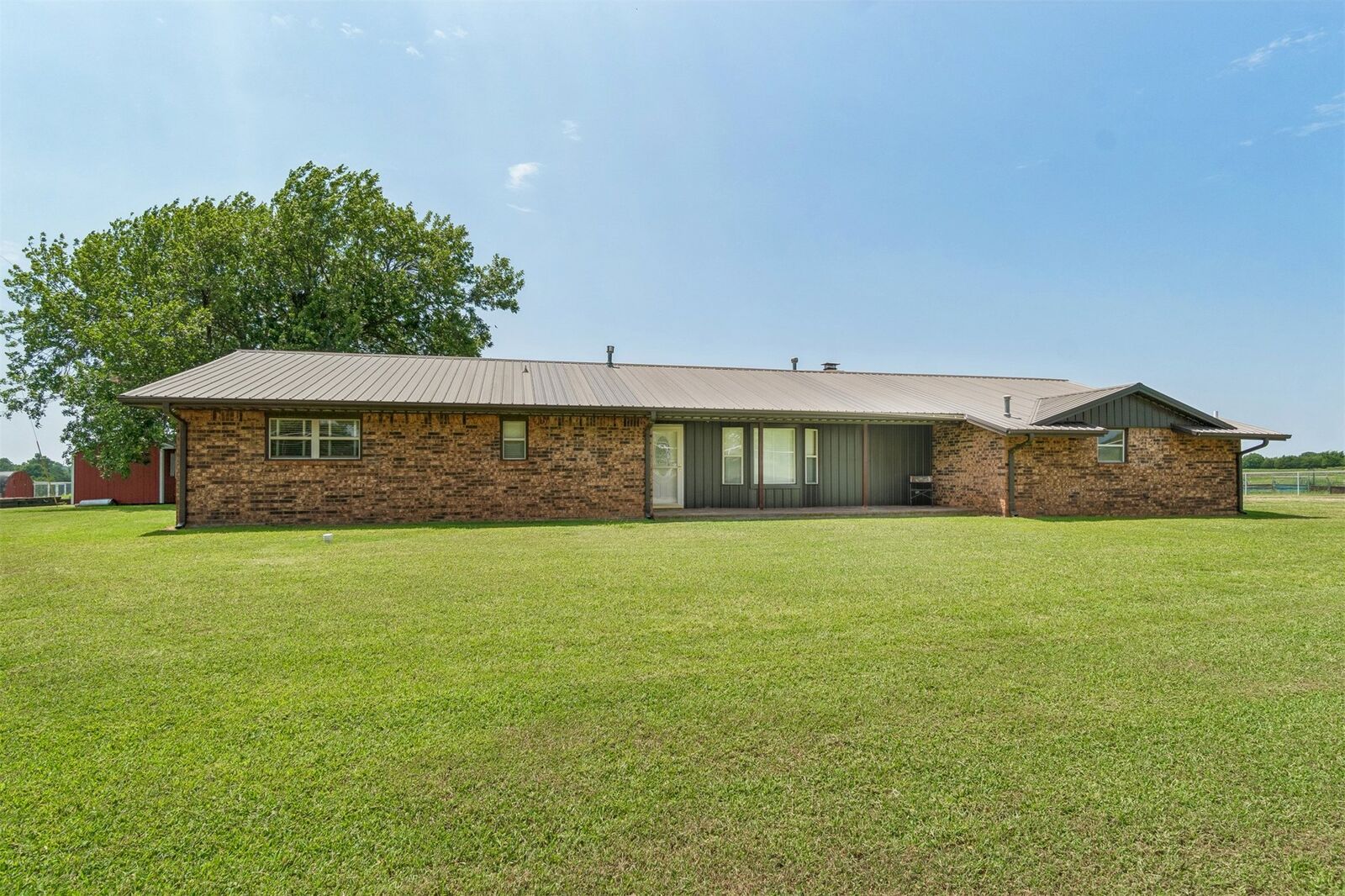 Property Photo: 344701 E 750 Road OK 74824