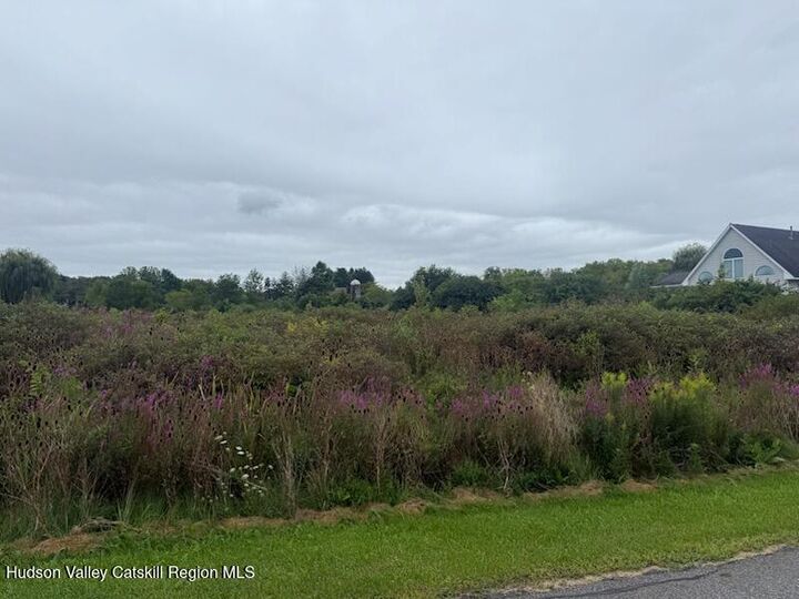 Property Photo:  2906 Sleepy Hollow  NY 12015 