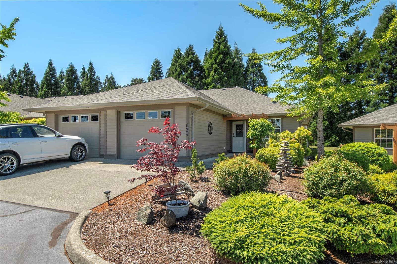 Property Photo:  824 Marguerite Rd  BC V9W 3K5 