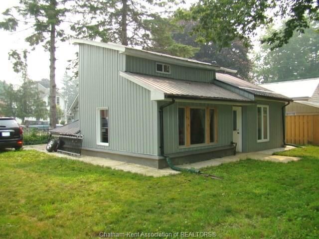 Property Photo:  280 Victoria Street  ON N0P 1T0 