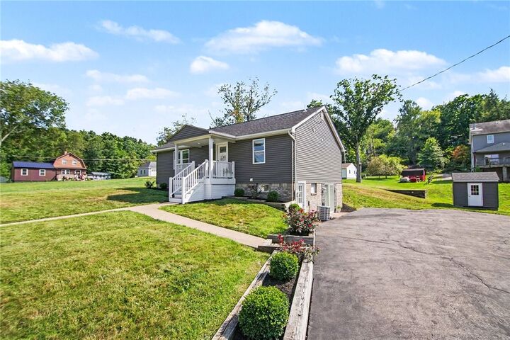 Property Photo: 502 Clyde St PA 15071