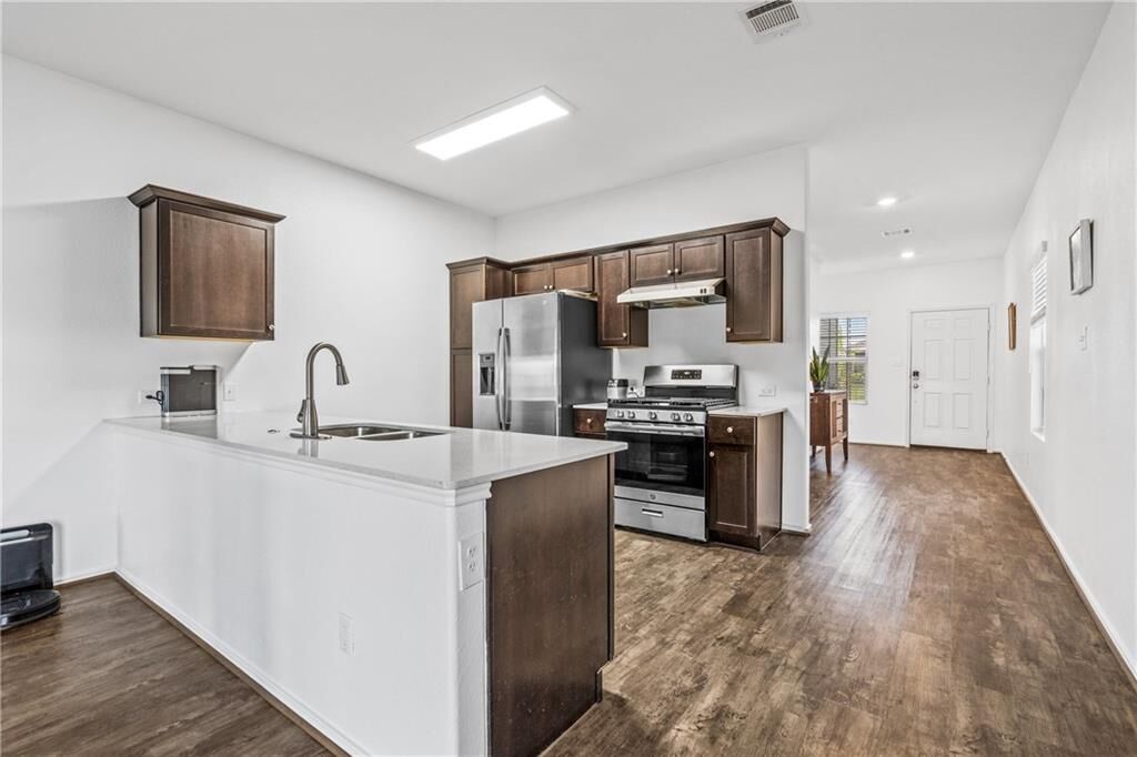 Property Photo:  299 Emerald Green Trail  TX 78610 