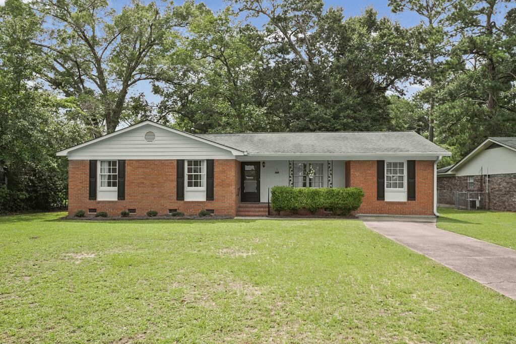Property Photo:  2717 Elton Street  GA 31707 