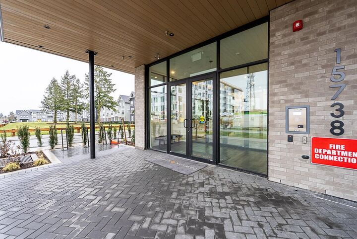 Property Photo: 15738 85 Avenue 506 BC V4N 6Y1