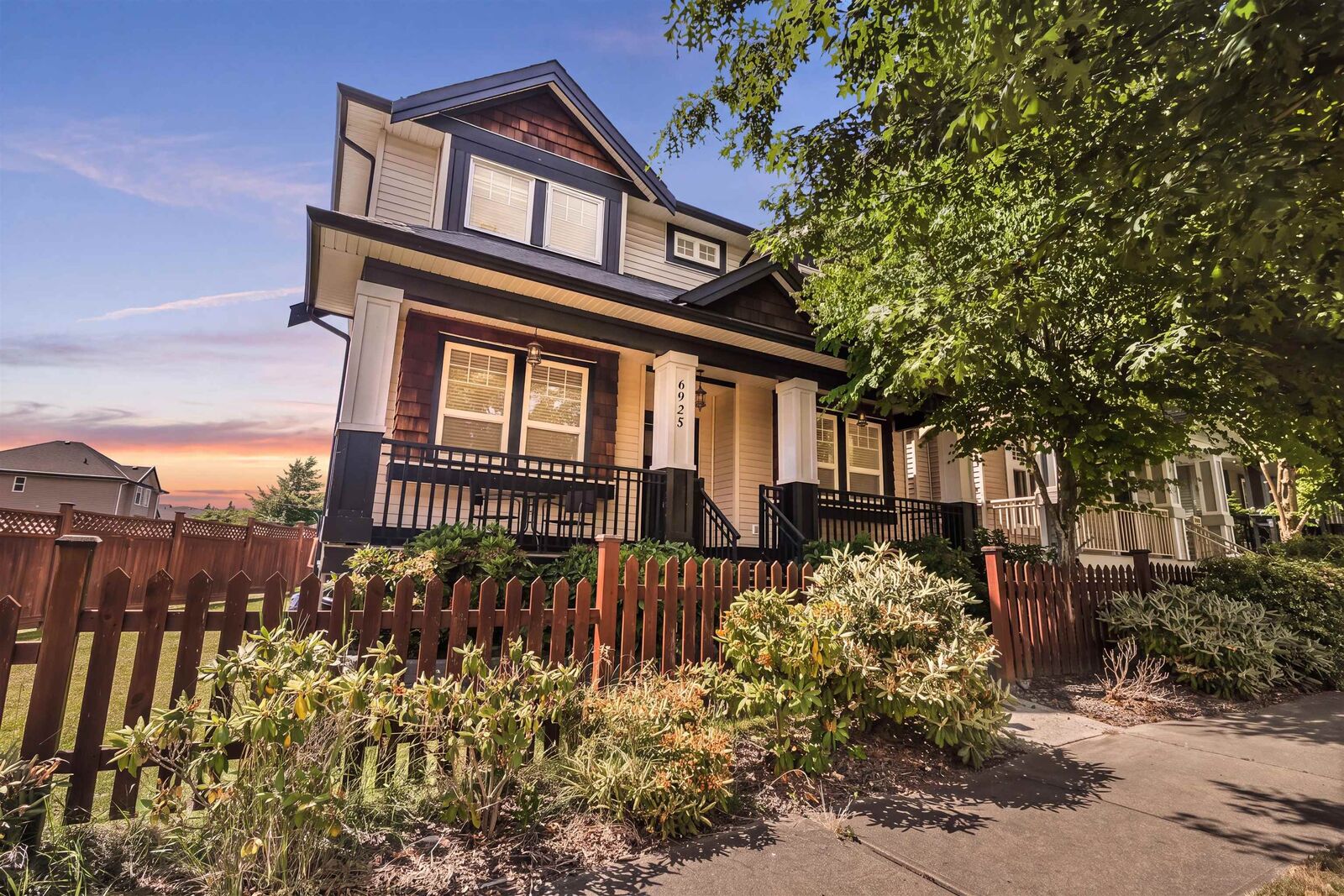 Property Photo: 6925 196 Street BC V4N 5Z1