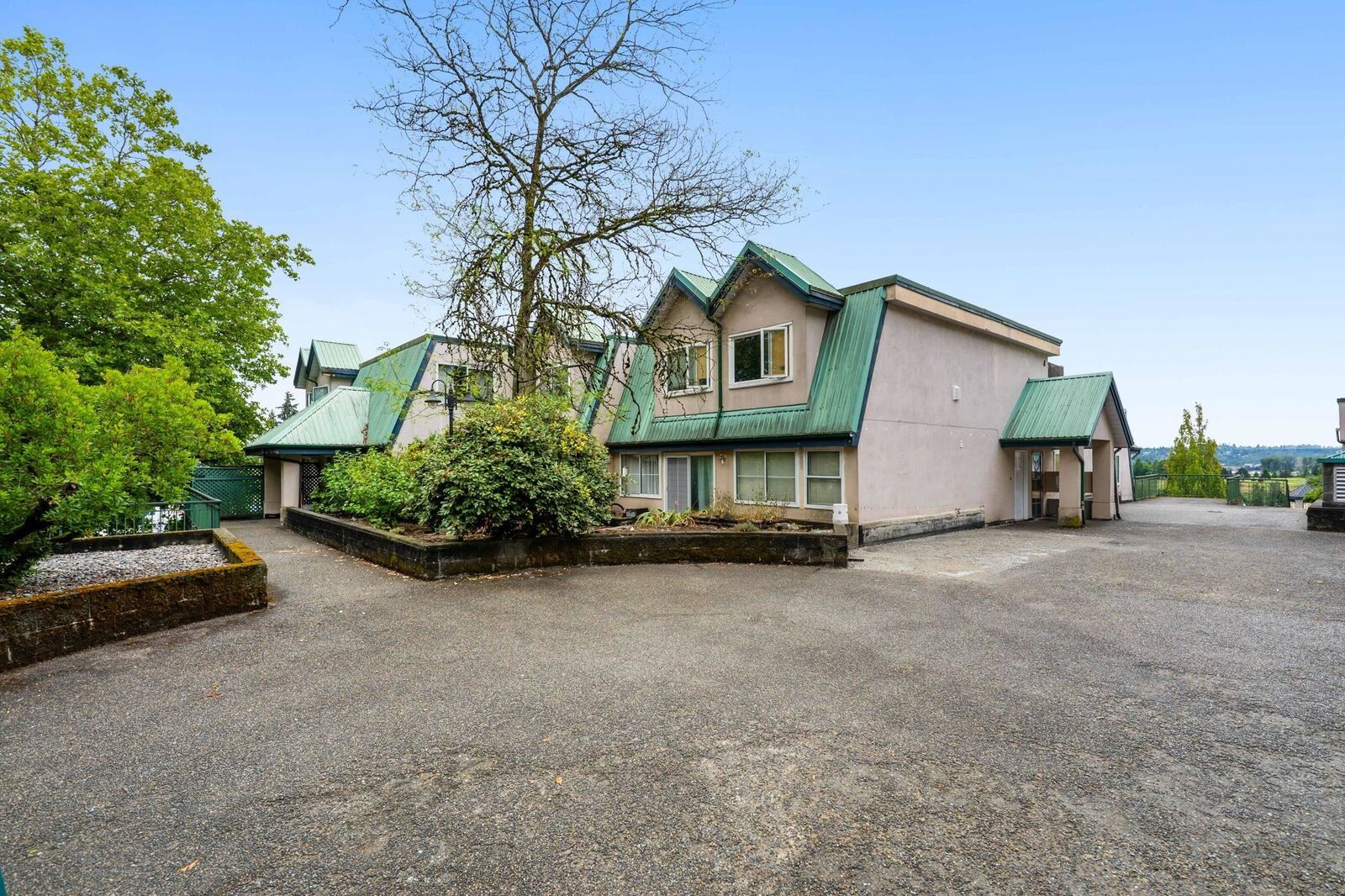 Property Photo: 918 Roderick Avenue 114 BC V3K 1R1