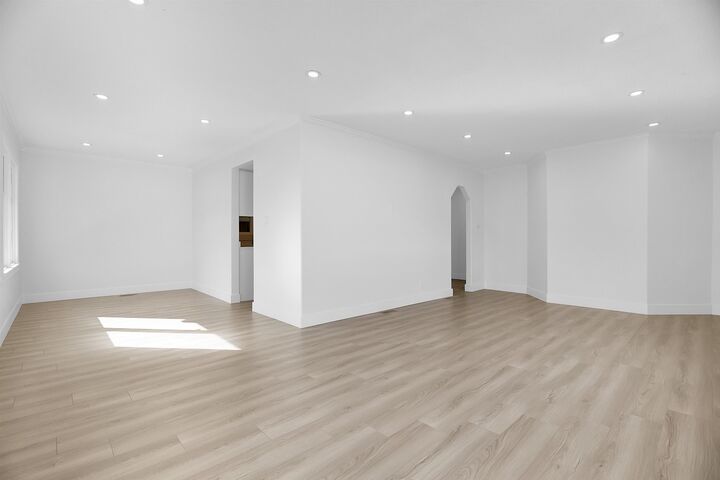 Property Photo: 7489 Maple Street BC V2V 3N8