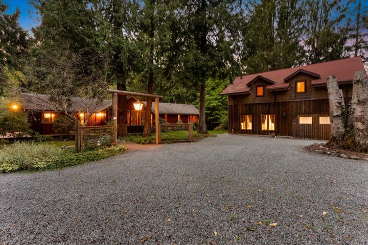 Property Photo: 1735 Spring Creek Drive 14 BC V2R 0C9