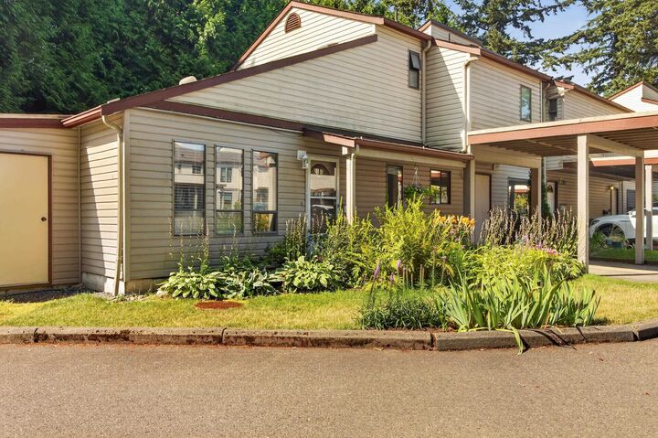 32310 Mouat Drive 46 — photo 1