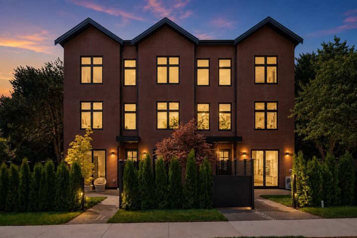 Property Photo: 6507 Cypress Street 02 BC V6P 5L5