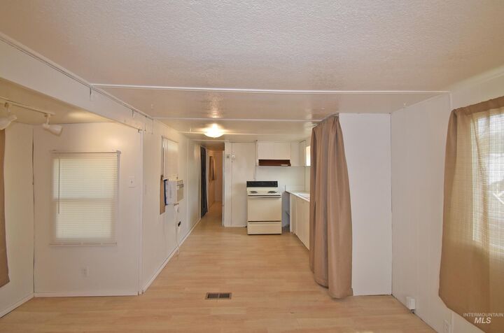 Property Photo:  1265 Elm Street #3  WA 99403 