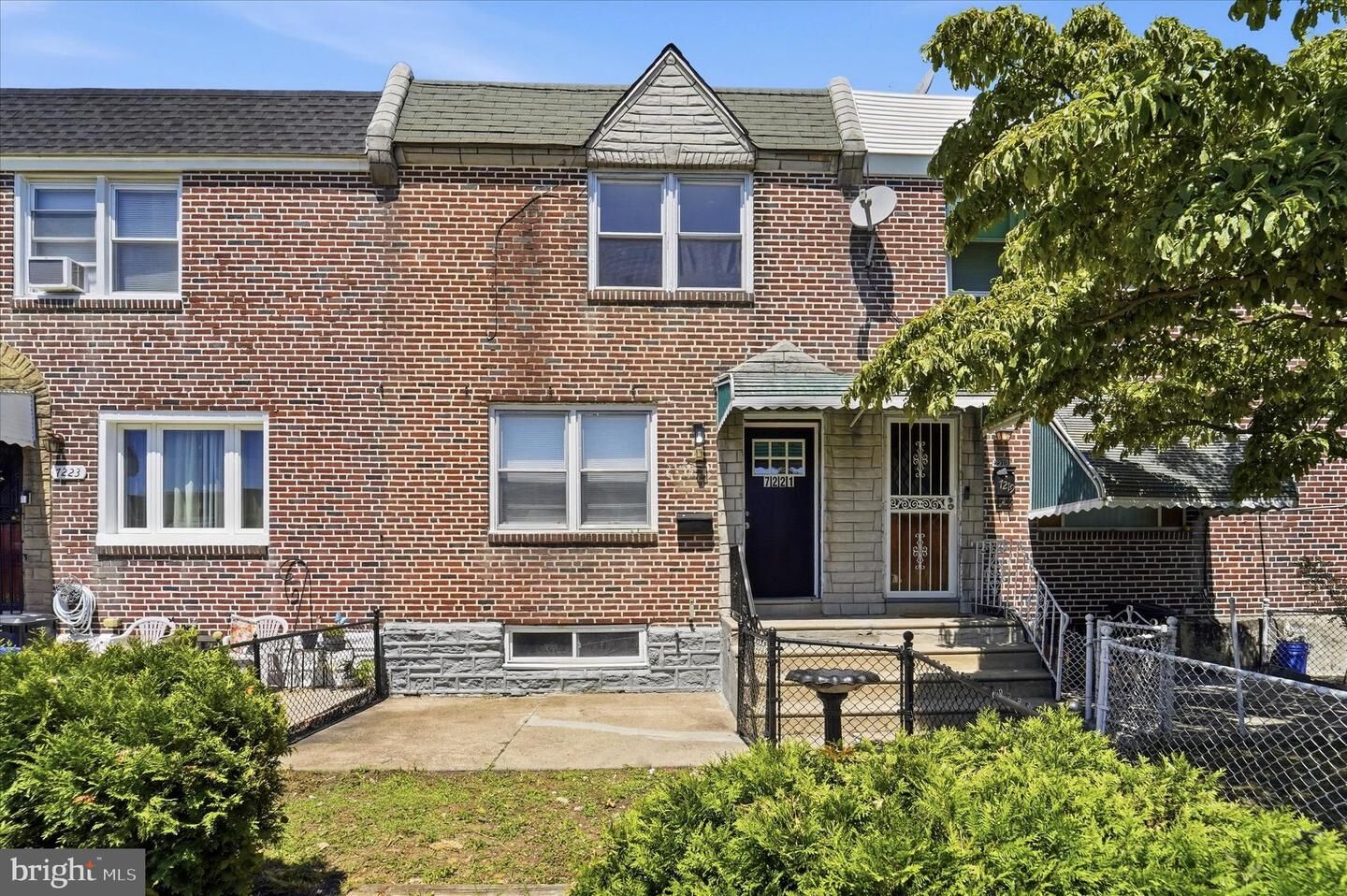 Property Photo:  7221 Guyer Avenue  PA 19153 