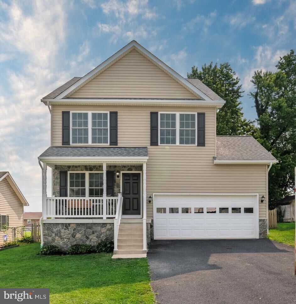 Property Photo: 180 Euclid Avenue WV 25414