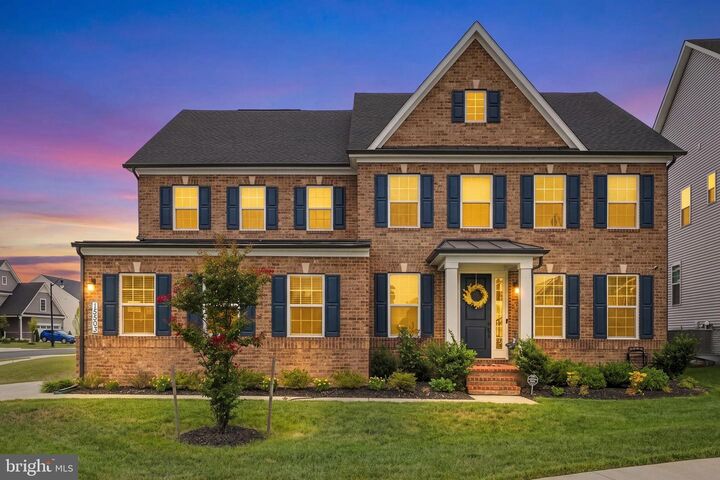 Property Photo: 15503 Twin River Cir MD 20716