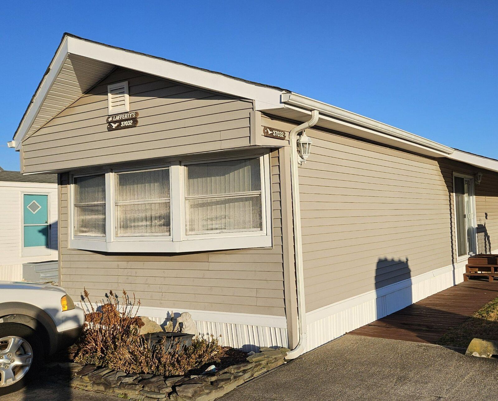Property Photo:  37032 Laws Point Road 37032  DE 19975 