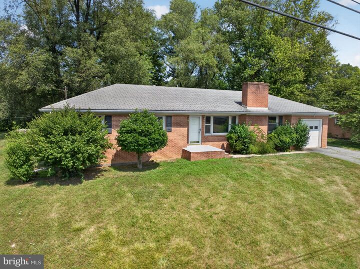 Property Photo:  142 Tammy Lane  WV 25405 