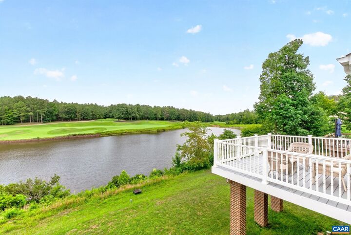 Property Photo:  97 Lakeview Ct  VA 22942 
