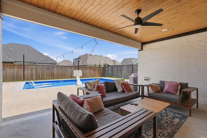 Property Photo:  1680 Pearce Drive  AR 72034 