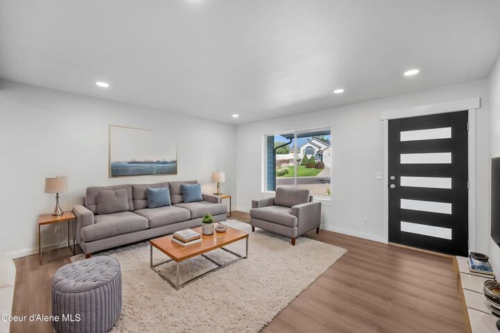 Property Photo:  2875 N Rawhide Ridge Rd  ID 83854 