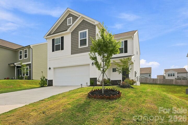 Property Photo: 131 Gunwale Street NC 28677