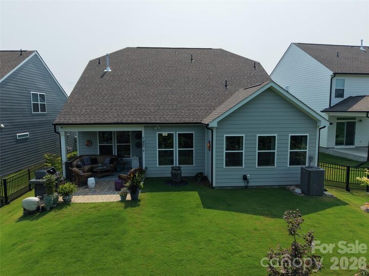 Property Photo:  1441 Ardmore Drive  NC 28673 