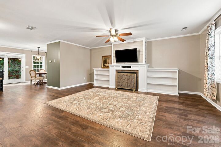 Property Photo:  65 Park Terrace Drive 4  NC 28721 