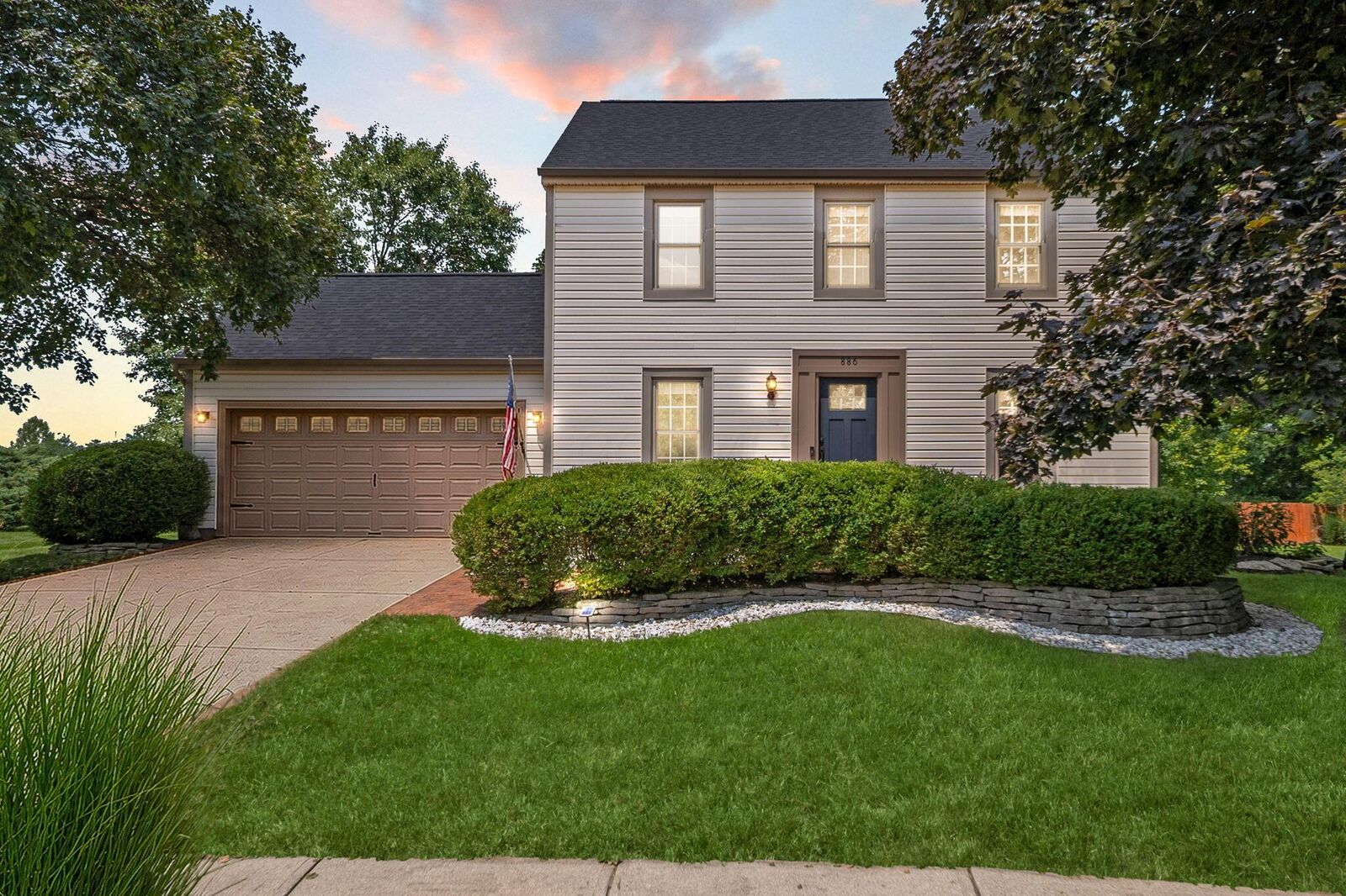 Property Photo: 886 Thirlwall Court OH 43081