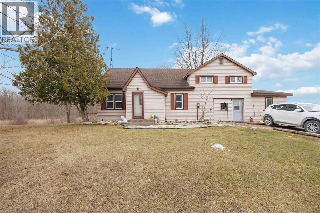 Property Photo:  823 Holt Line  ON N0P 2B0 