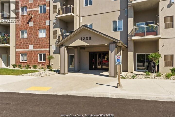 Property Photo:  1888 Westview 212  ON N9H 0M1 