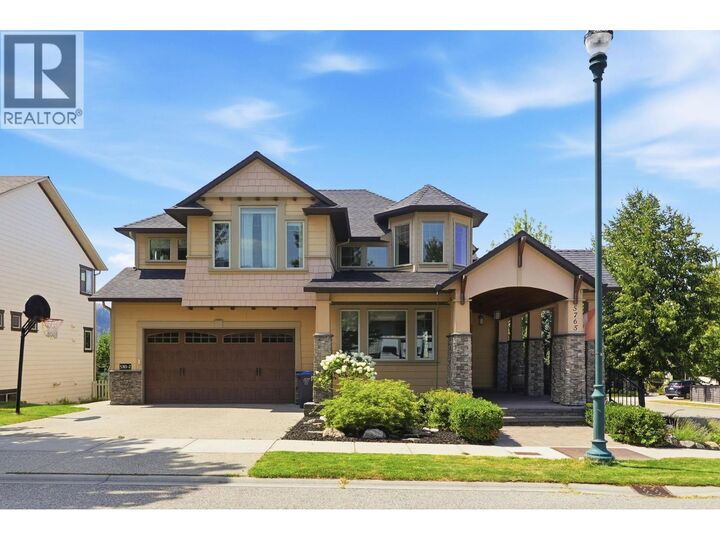 Property Photo: 5765 Mountainside Drive BC V1W 5H2