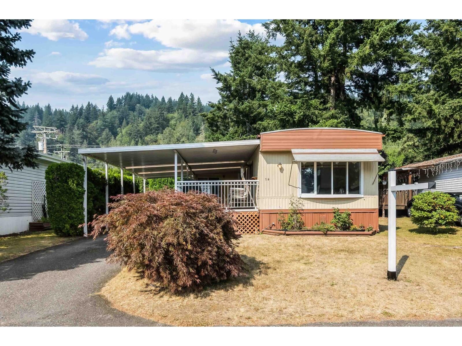 Property Photo:  46484 Chilliwack Lake Road 14  BC V2R 3R7 