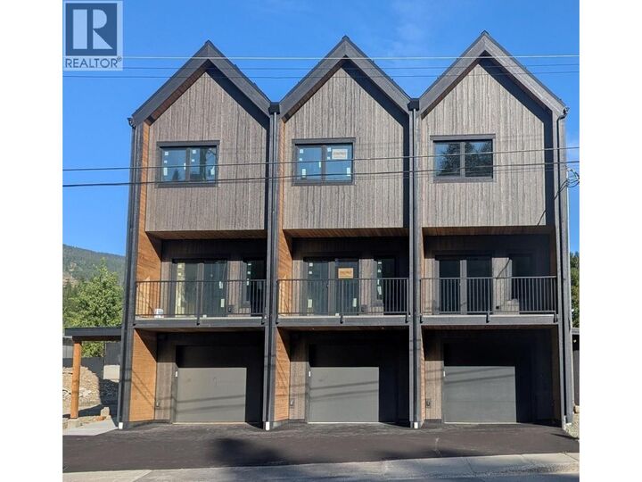 Property Photo: 83 Wallinger Avenue BC V1A 1Y6
