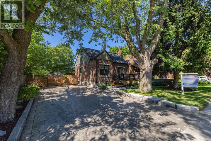 Property Photo: 258 College Street ON K7L 4M2