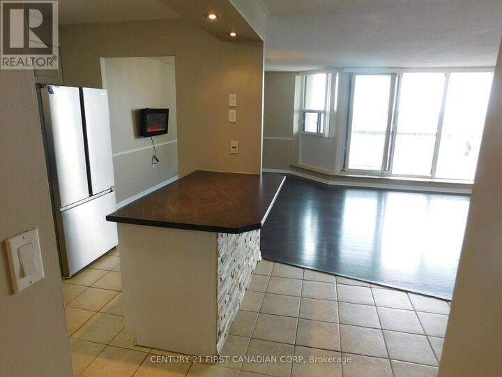 Property Photo: 323 Colborne Street 2004 ON N6B 3N8