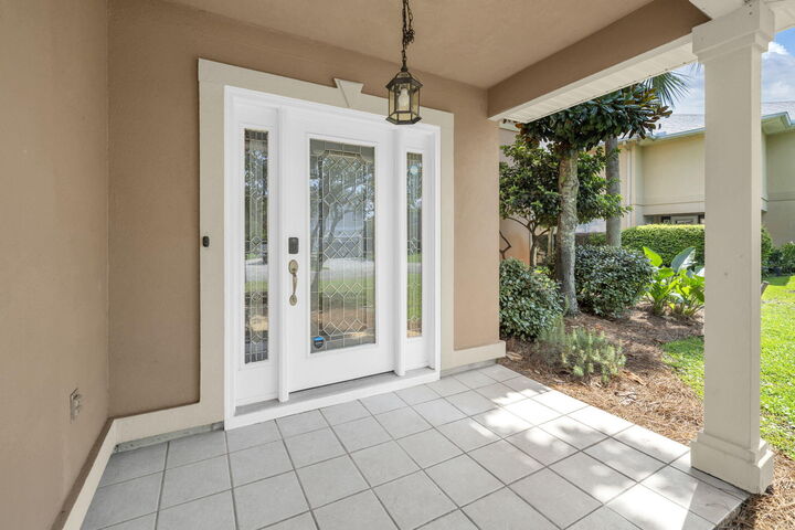 Property Photo:  330 Tequesta Drive  FL 32541 